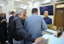 مدير عام دائرة شؤون المديريات واللجان الخاصة يستقبل المواطنين ويوجه بإنجاز طلباتهم فوراً