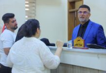 نائب رئيس المؤسسة يستقبل المراجعين في الاستعلامات ويؤكد دعم حقوقهم