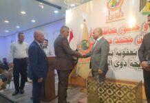 بلدية بعقوبة توزع 225 قطعة أرض على المشمولين بقانون مؤسسة السجناء السياسيين