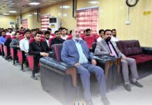 مدير مديرية سجناء ذي قار يشارك في ندوة ثقافية حول جرائم البعث وآثارها على المجتمع